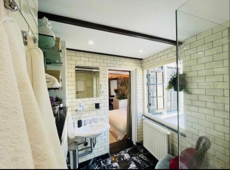 The Enlightened House Luxury Suites Amsterdam Exteriör bild